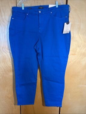 NYDJ Alina Legging Women's Cropped Jeans w/ Lift n Tuck Technology